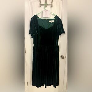 Jessa Kae Emerald Green Velvet Dress